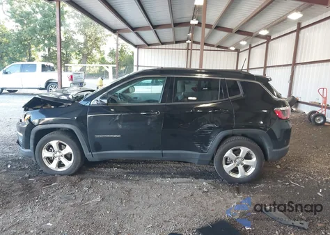 2017 Jeep New Compass Latitude Fwd z USA, uszkodzony, nr VIN 3C4NJCBBXHT669314